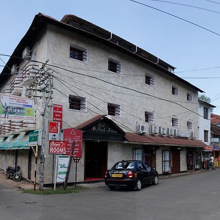 Hotel Park Avenue Kochi Dış mekan fotoğraf
