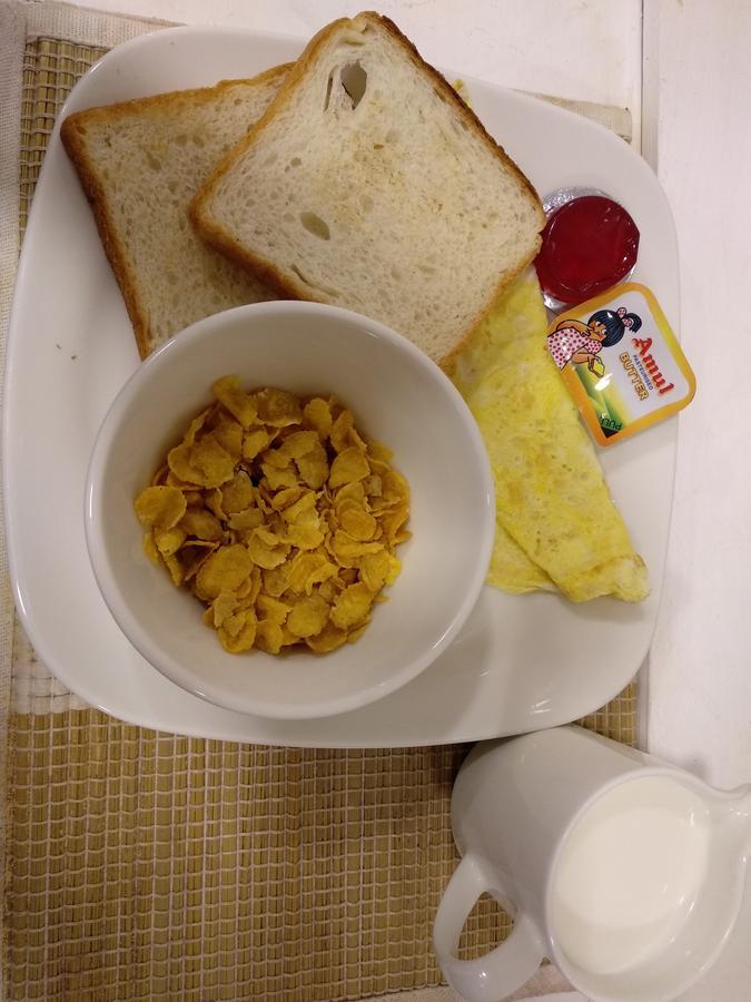 Hotel Park Avenue Kochi Dış mekan fotoğraf