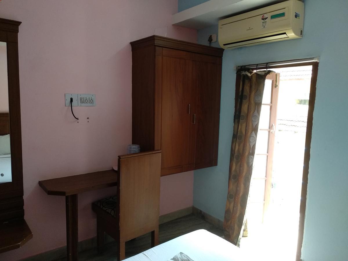 Hotel Park Avenue Kochi Dış mekan fotoğraf