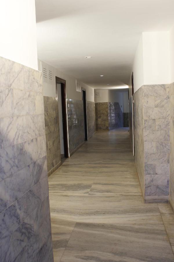 Hotel Park Avenue Kochi Dış mekan fotoğraf
